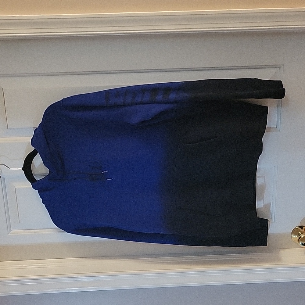 Hollister blue ombre hoodie medium